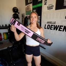 Gewichthebergürtel 2POOD - Ziemlich stark für eine Mutter von Arielle Loewen